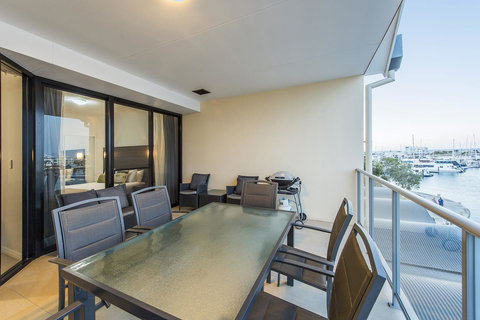 Dolphin Quay Apartments - Tweed Heads Accommodation 25