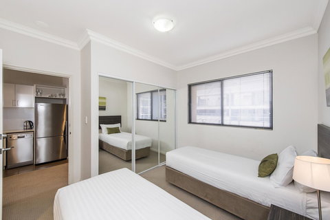 Dolphin Quay Apartments - Tweed Heads Accommodation 43