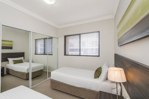 Dolphin Quay Apartments - Tweed Heads Accommodation 41