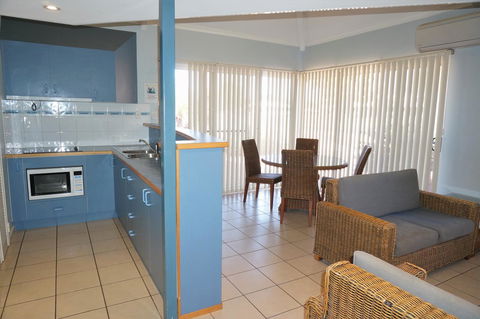 Osprey Holiday Village Unit 122 2 Bedroom - Tweed Heads Accommodation 5