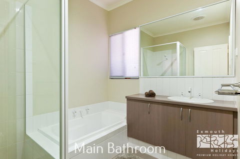 3 Kestrel Place - Tweed Heads Accommodation 15