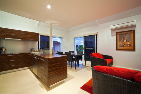 Osprey Holiday Village Unit 103 2 Bedroom - Tweed Heads Accommodation 4