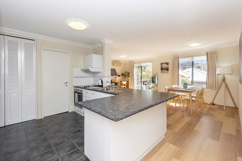 Subiaco Village - 34 - Tweed Heads Accommodation 4