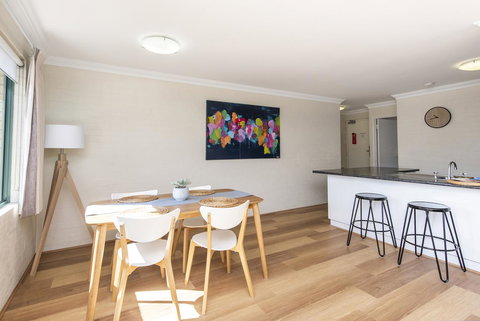 Subiaco Village - 34 - Tweed Heads Accommodation 5