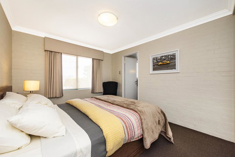 Subiaco Village 18 - Tweed Heads Accommodation 11