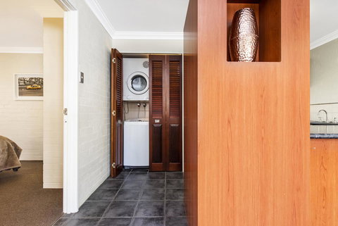 Subiaco Village 18 - Tweed Heads Accommodation 8