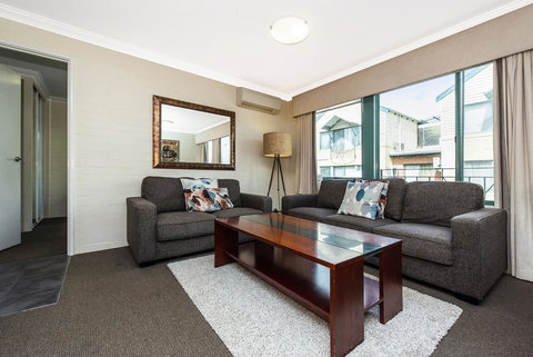 Subiaco Village 18 - Tweed Heads Accommodation 3