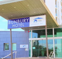 Bunbury Hotel Koombana Bay - Tweed Heads Accommodation