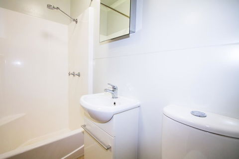 Meekatharra Accommodation Centre - Tweed Heads Accommodation 19
