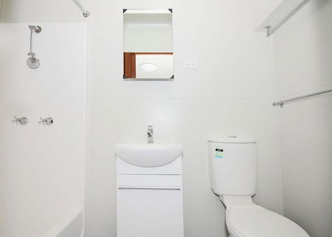 Meekatharra Accommodation Centre - Tweed Heads Accommodation 11
