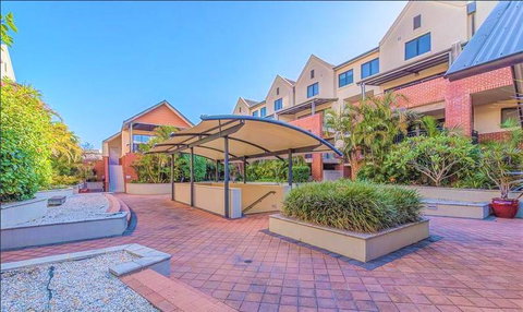 Subiaco Emporium Apartment - Tweed Heads Accommodation 4
