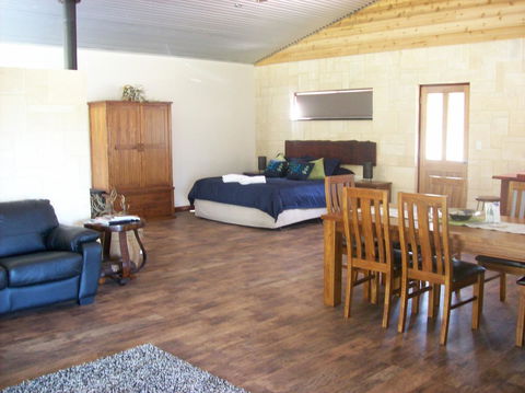 SilverSprings Spa Retreat Pet Friendly Cottages And Glampings - Tweed Heads Accommodation 21