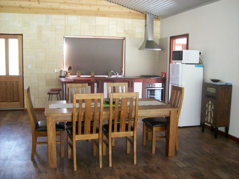 SilverSprings Spa Retreat Pet Friendly Cottages And Glampings - Tweed Heads Accommodation 18
