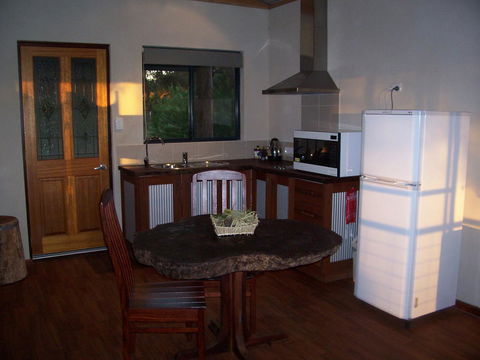 SilverSprings Spa Retreat Pet Friendly Cottages And Glampings - Tweed Heads Accommodation 22