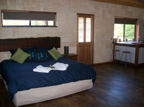 SilverSprings Spa Retreat Pet Friendly Cottages And Glampings - Tweed Heads Accommodation 6