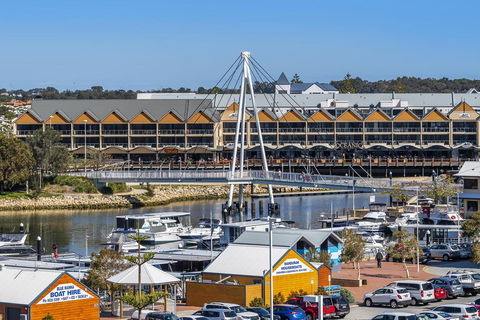 A 406 FANTASTIC OCEAN BEACH And MARINA VIEW APT - MANDURAH - Tweed Heads Accommodation 23