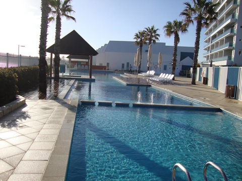 A 406 FANTASTIC OCEAN BEACH And MARINA VIEW APT - MANDURAH - Tweed Heads Accommodation 25