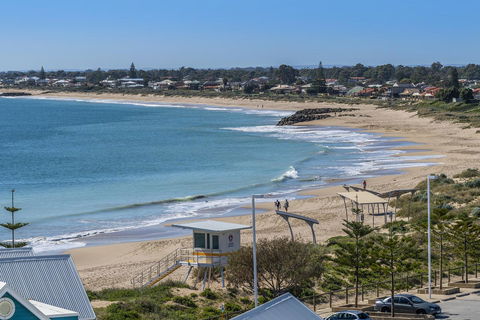 A 406 FANTASTIC OCEAN BEACH And MARINA VIEW APT - MANDURAH - Tweed Heads Accommodation 5