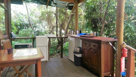 Black Cockatoo Lodge - Tweed Heads Accommodation 9
