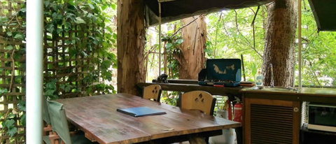 Black Cockatoo Lodge - Tweed Heads Accommodation 1