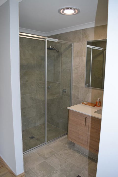 Eagle Bay House - Tweed Heads Accommodation 8