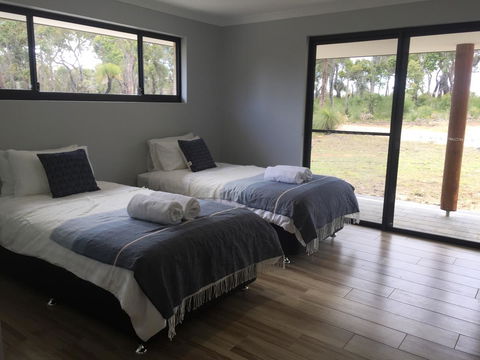 Eagle Bay House - Tweed Heads Accommodation 1