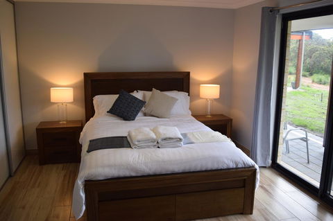 Eagle Bay House - Tweed Heads Accommodation 6