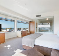 Quality Hotel Gateway Inn Devonport - Tweed Heads Accommodation
