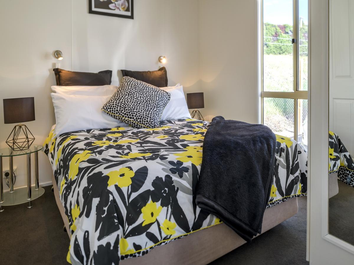 Mornington TAS Tweed Heads Accommodation
