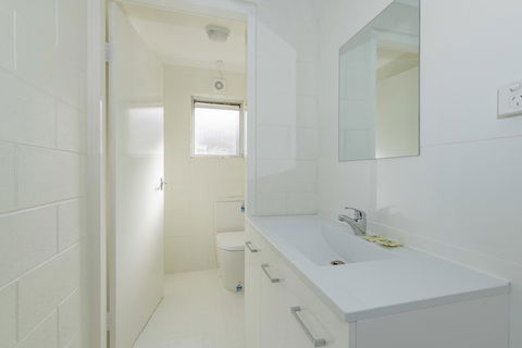4 Bedroom House - Hobart CBD - Free Parking - Free WIFI - Tweed Heads Accommodation 24