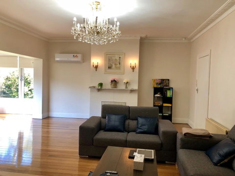 Riverbank Villa - Tweed Heads Accommodation 3