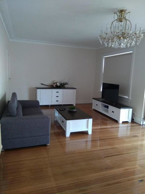 Riverbank Villa - Tweed Heads Accommodation 21