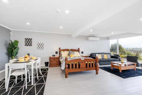 Views Forever - Devonport - Tweed Heads Accommodation 3