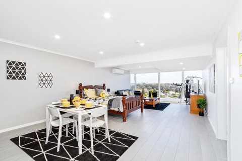 Views Forever - Devonport - Tweed Heads Accommodation 4