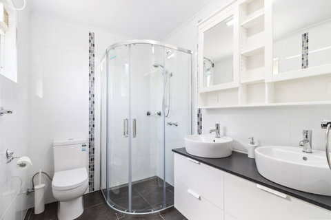 Views Forever - Devonport - Tweed Heads Accommodation 8
