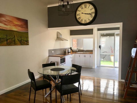 Apartment 5ive - Tweed Heads Accommodation 5