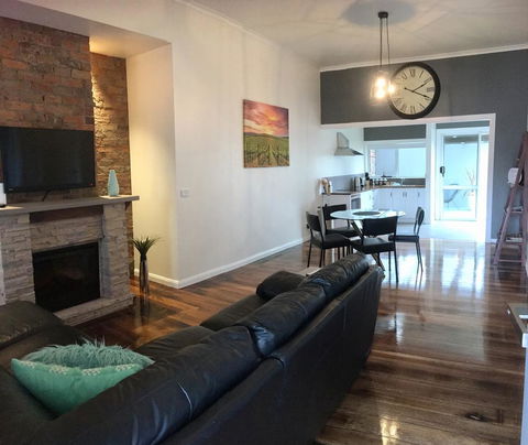 Apartment 5ive - Tweed Heads Accommodation 0