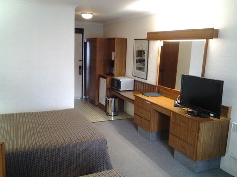 West Coaster Motel - Tweed Heads Accommodation 11