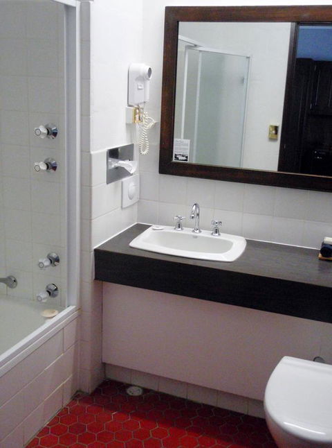 West Coaster Motel - Tweed Heads Accommodation 17