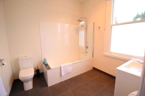 Trinity Hill Apartments - Tweed Heads Accommodation 19