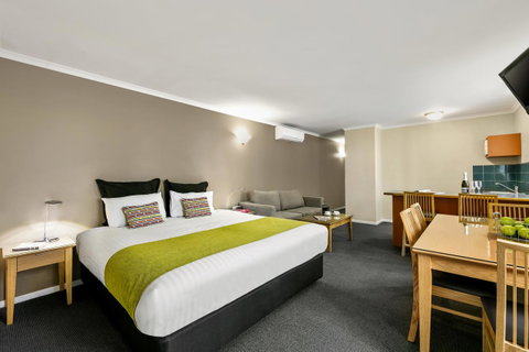 Hobart Waterfront Apartments - Tweed Heads Accommodation 2