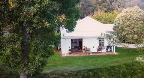 Forth River Cottage - Tweed Heads Accommodation 8