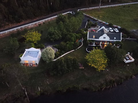 Forth River Cottage - Tweed Heads Accommodation 2
