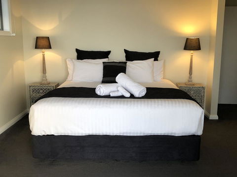 SEA EAGLE COTTAGE Amazing Views Of Bay Of Fires - Tweed Heads Accommodation 4