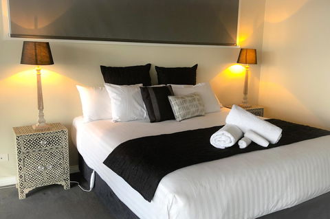 SEA EAGLE COTTAGE Amazing Views Of Bay Of Fires - Tweed Heads Accommodation 2