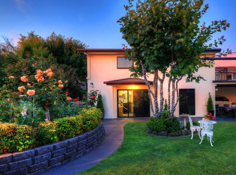 Birchwood On The River - Devonport, Tasmania - Self-Contained And Self-Catering Accommodation - Tweed Heads Accommodation 6