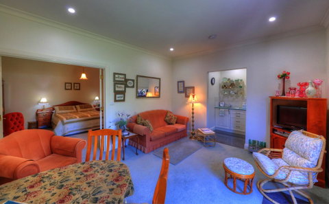 Birchwood On The River - Devonport, Tasmania - Self-Contained And Self-Catering Accommodation - Tweed Heads Accommodation 15