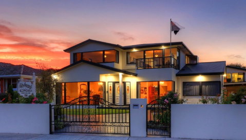 Birchwood On The River - Devonport, Tasmania - Self-Contained And Self-Catering Accommodation - Tweed Heads Accommodation 3
