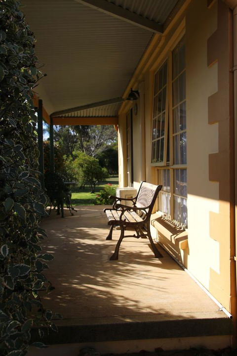 Swansea Cottages & Lodge Suites - Tweed Heads Accommodation 7