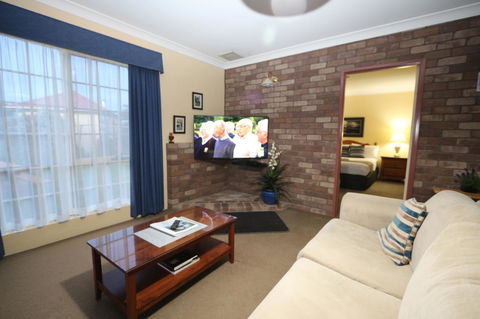 Swansea Cottages & Lodge Suites - Tweed Heads Accommodation 4